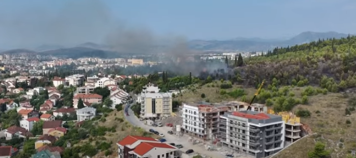 VIDEO: Lokalizovan požar na brdu Gorica, prijetio kućama