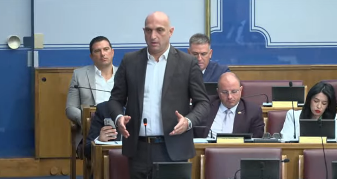 Abdić: Crveni je meteoalarm, neko se igra sa životima ljudi u Kućama Rakića, potrebna hitna reakcija