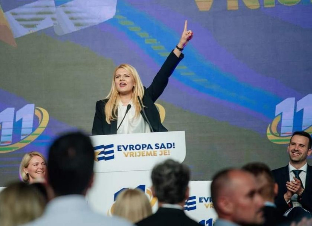 IZAŠLI IZ ORMARA: PES podržava održavanje tzv. svesrpskog sabora i novu osovinu Banja Luka &#8211; Beograd &#8211; Podgorica