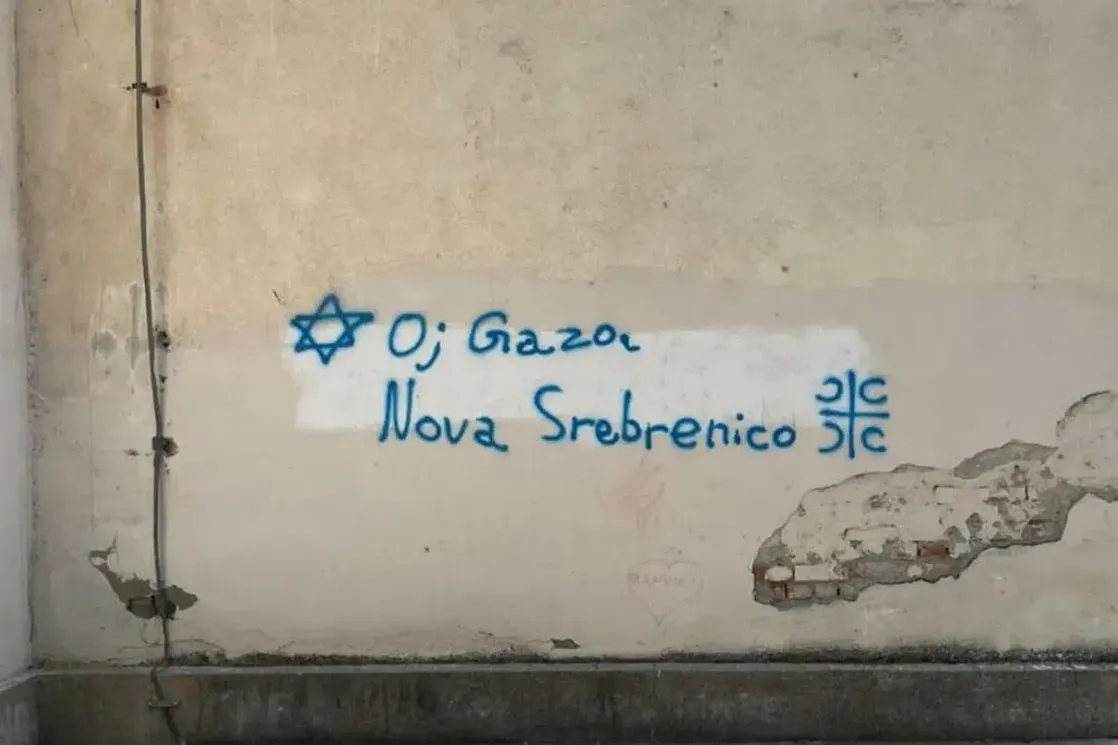 Na zidovima beranske škole osvanuo grafit &#8220;Oj Gazo, nova Srebrenico&#8221;; Marković: Sve će to Ervin pozlatiti