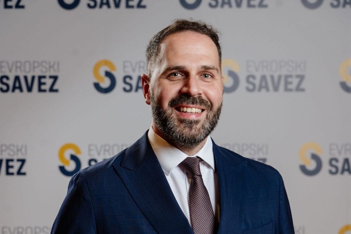 Čelanović Jokiću: Izabrali ste pijačnu politiku i doveli do blokade grada