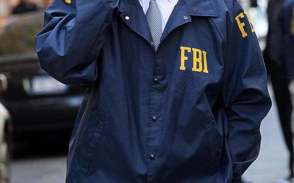 FBI istražuje potencijalno opasne pakete poslate izbornim zvaničnicima širom SAD