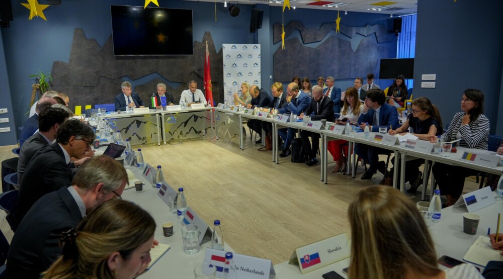 Satler: Crna Gora pokazala da može napredovati
