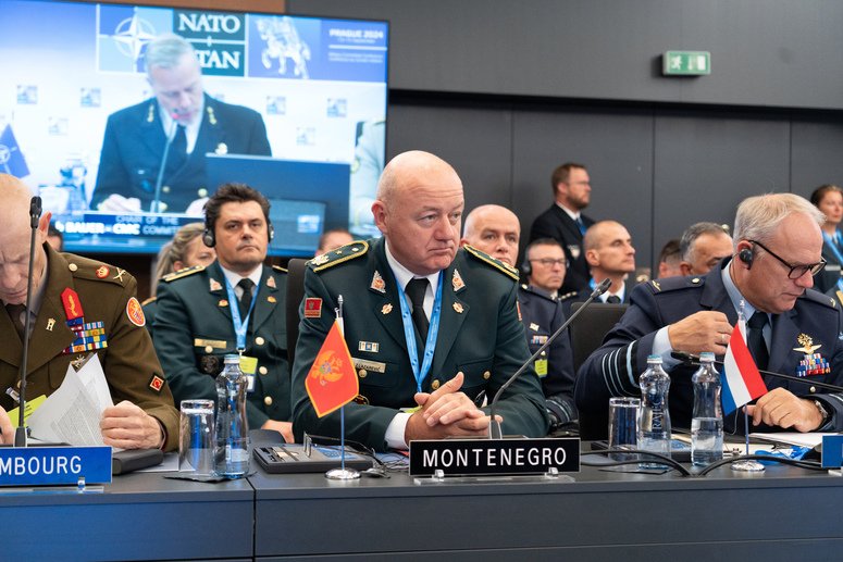 General Lazarević na konferenciji Vojnog komiteta NATO