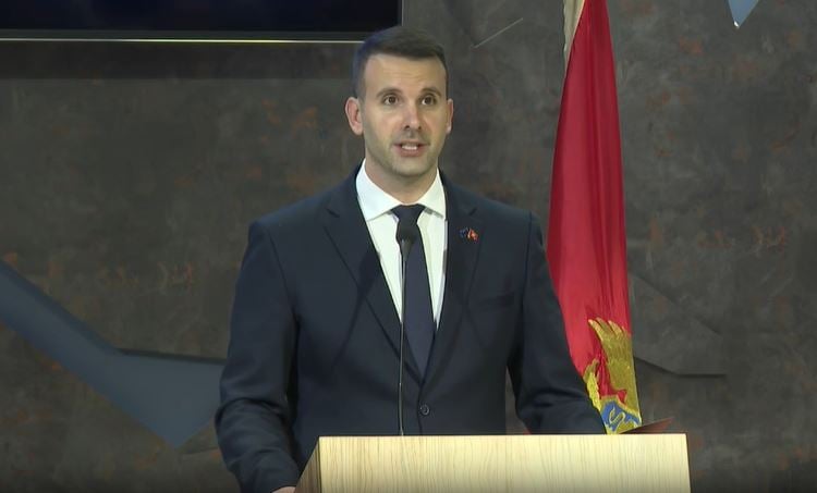 Spajić: Ovo je istorijski dan za Crnu Goru, ponosan sam na sve koji su dali doprinos da dobijemo pozitivan izvještaj; Satler: Prepoznata posvećenost Crne Gore
