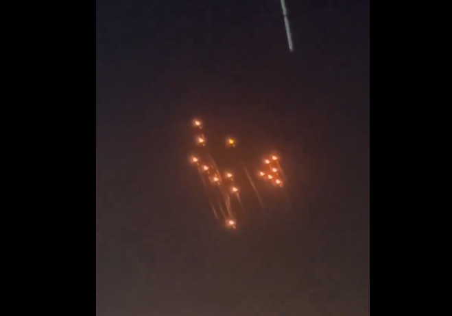 (VIDEO) Iran lansirao rakete prema Izraelu