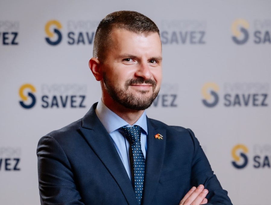 Borančić: Politika Vlade ispumpava novac iz Crne Gore