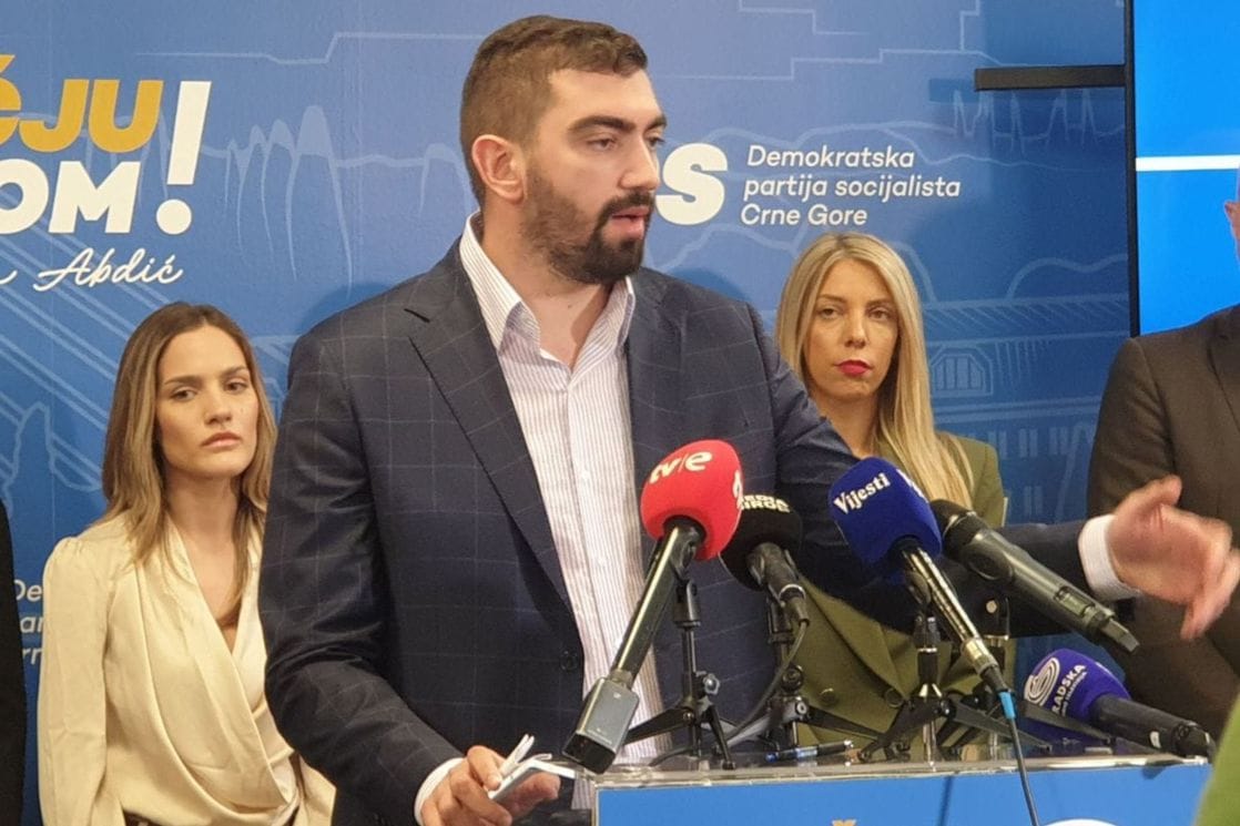 Klikovac: Demokrate spremne na ugožavanje bezbjednosti radi fotelja