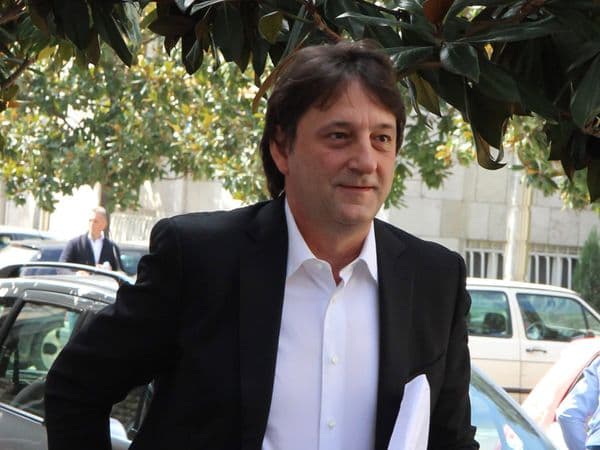 Bećirović priveden nakon napada na novinarku Pobjede 