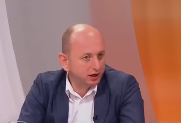 Knežević: Bacite me sa Blažovog mosta ako podržim Rakčevića za gradonačelnika