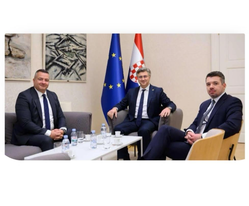 Vuksanović sa Plenkovićem: Hrvatska će budno pratiti politička dešavanja u Crnoj Gori
