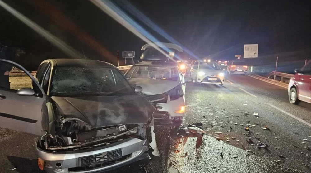 Udes na putu Cetinje – Podgorica: Lakše povrijeđene dvije osobe