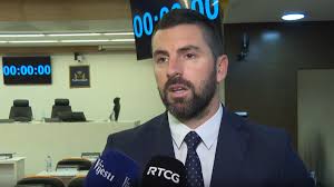 Mikijelj pisao Jovanoviću: Predložio da Bato Carević bude predsjednik Opštine Budva