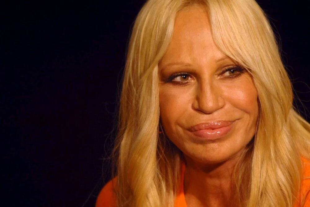 Donatella više nije na čelu Versacea: Ovako se izgled modne ikone mijenjao kroz godine