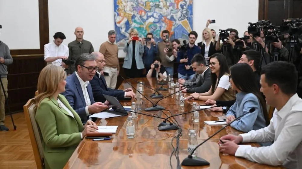 Vučić savjetovao &#8220;studente&#8221; iz Pionirskog parka da u subotu idu kući