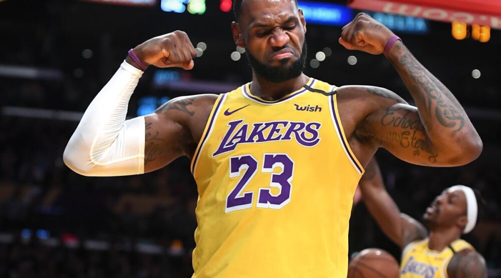 Vučević i dalje povrijeđen, Lebron pisao istoriju