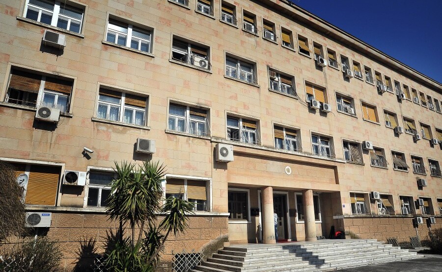 MUP ponovo suspendovao Veljovićevu suprugu iz policije