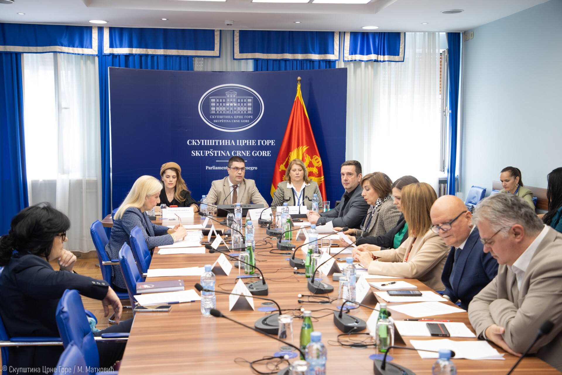 Odbor neće uputiti Vladi peticiju o uvođenju vjeronauke u škole; Marković: Vjeronauka i nauka ne mogu da se izučavaju pod istim krovom