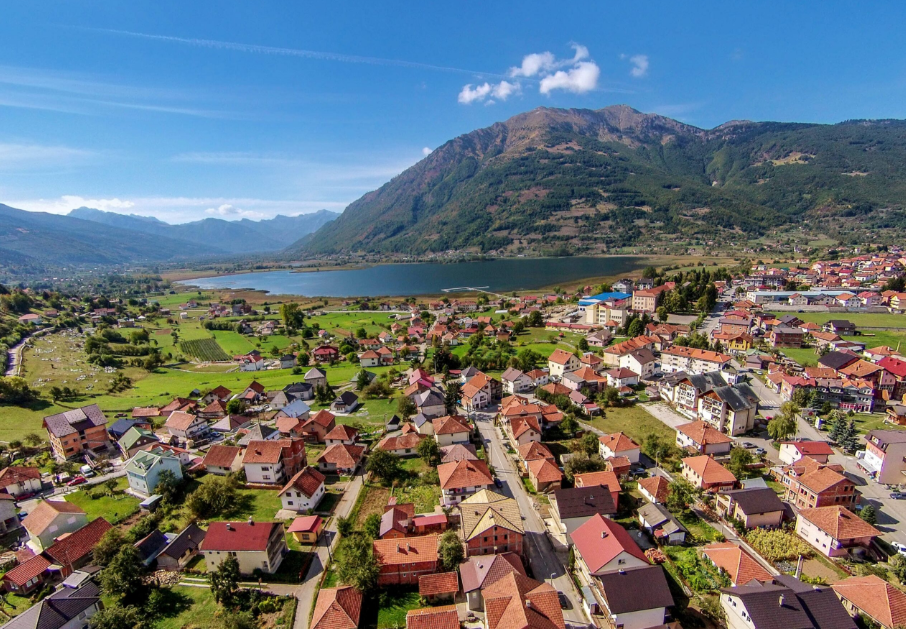 Plav: Spašeno dijete iz rijeke