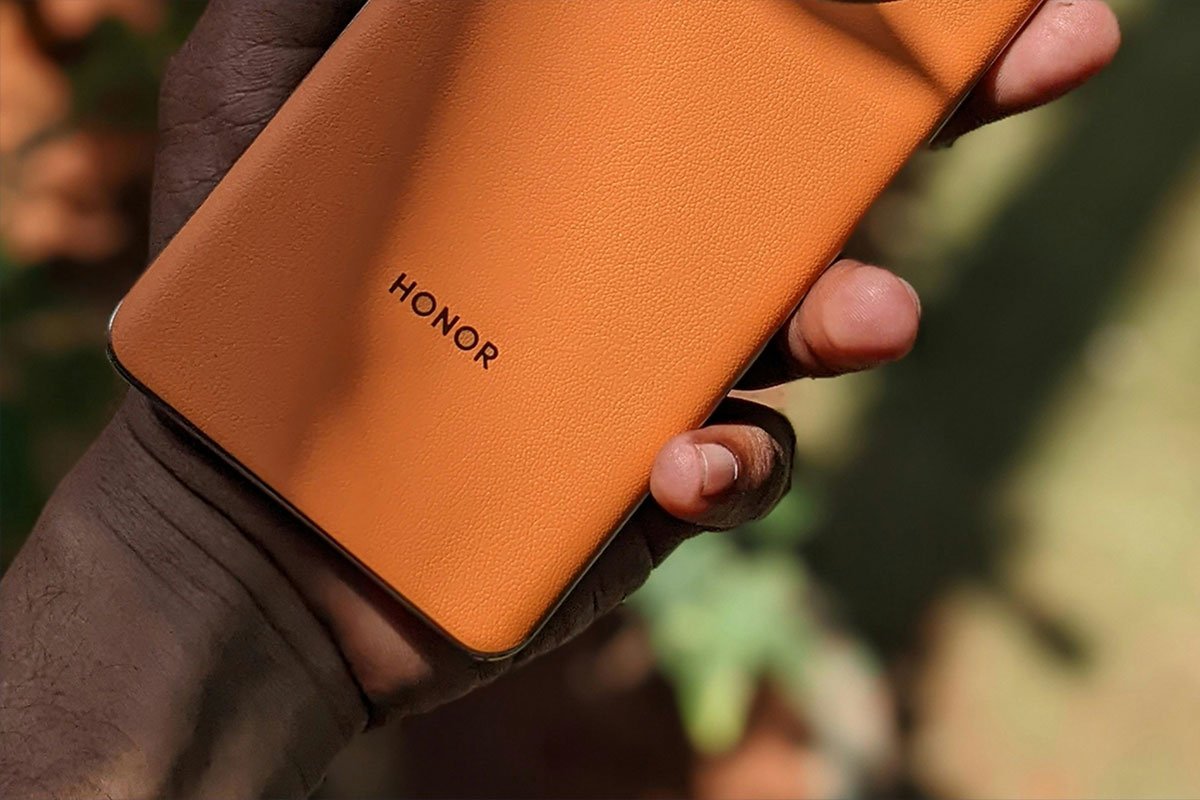 Honor lansira novi preklopni telefon