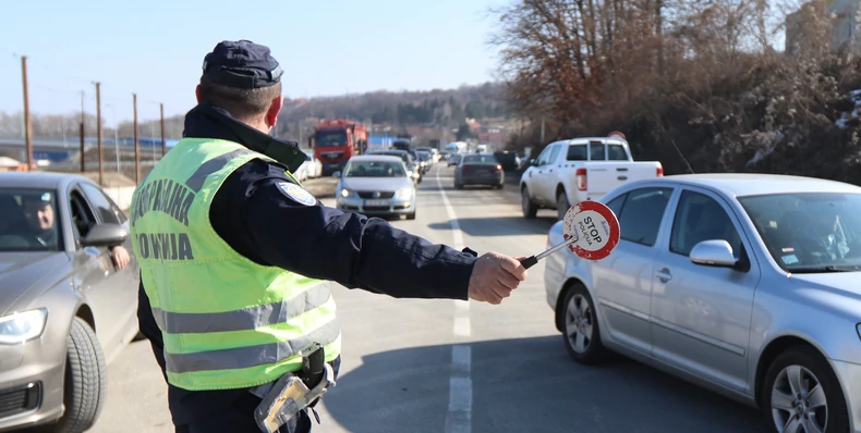 Maloljetnici sve češće za volanom i pod dejstvom narkotika