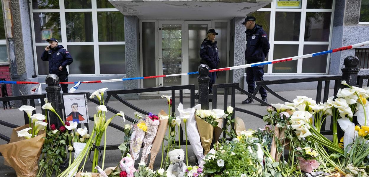 Foto: AP/Darko Vojinović)