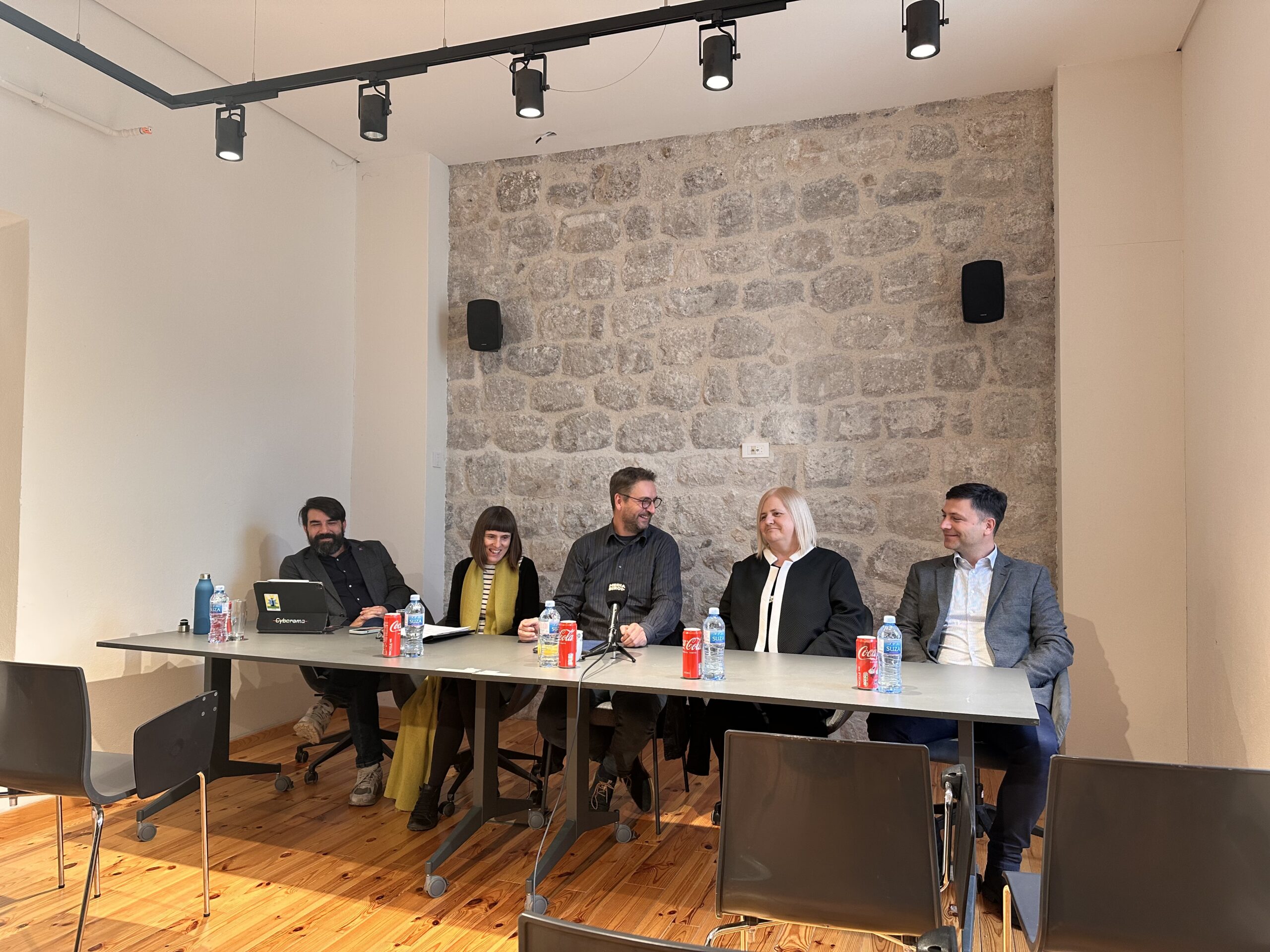 Ustupljena fotografija