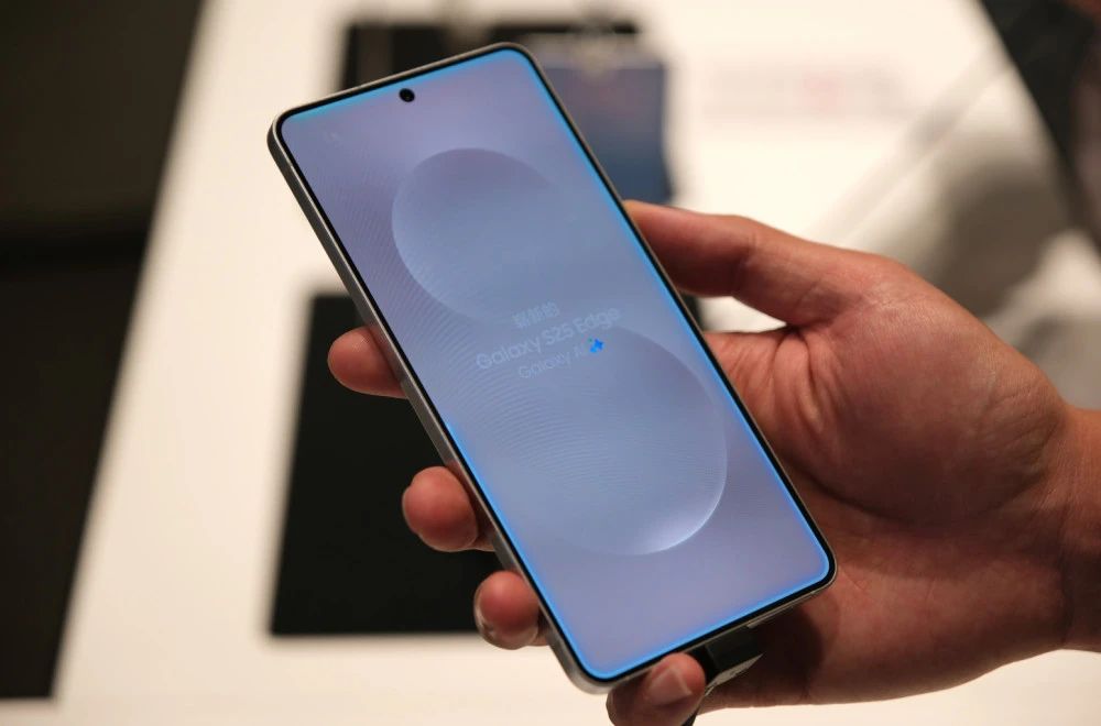 Robert Way / Shutterstock.com
