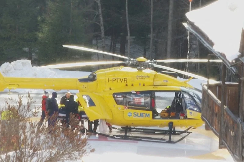 Nakon pada prevezena helikopterom u bolnicu (Foto: Reuters)

