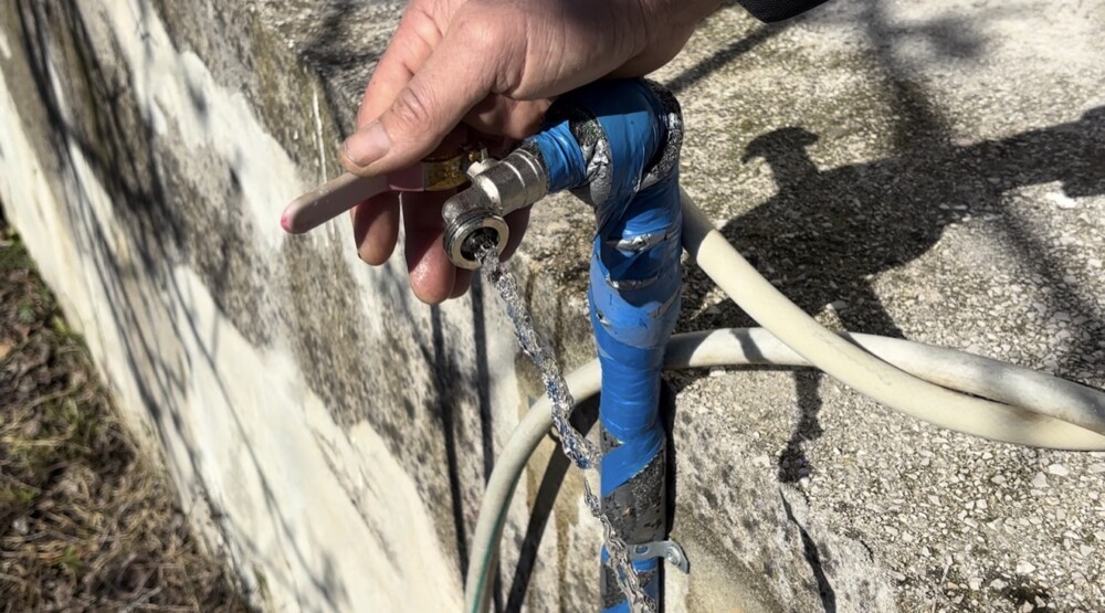 Foto: Mještani sela Vladimirske Krute u Ulcinju