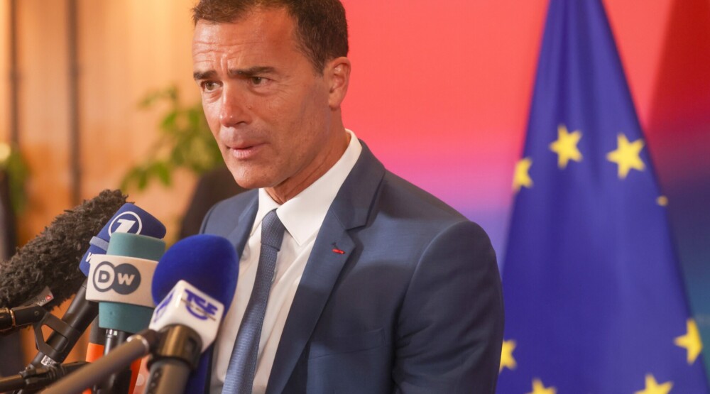 Foto: EPA/OLIVIER HOSLET
